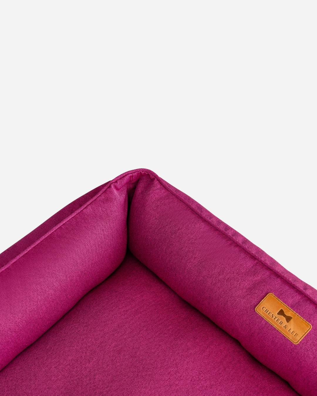 Chester & Lee | Cotton Sleeper Dog Bed Berry Pink