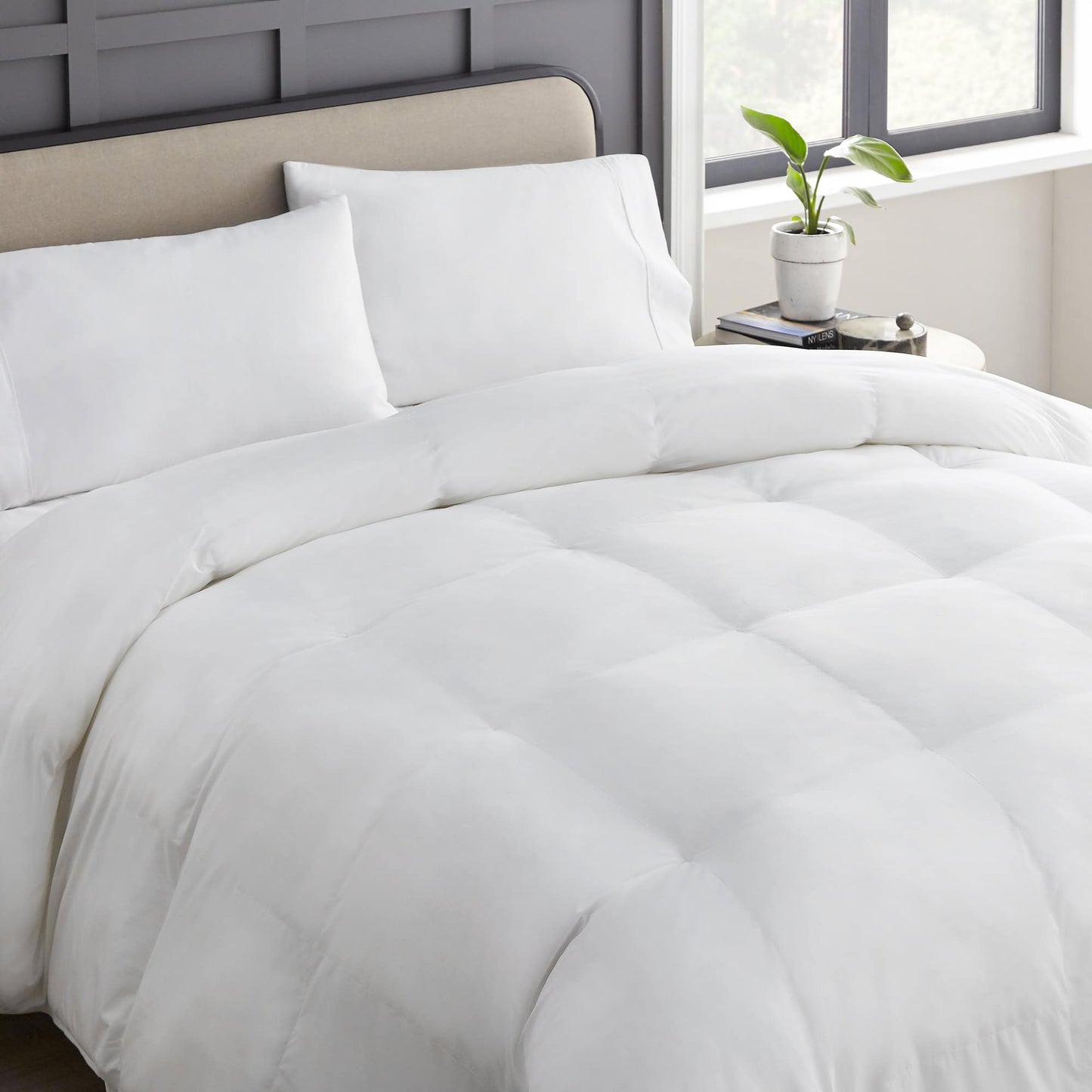 Down Alternative Micro Fiber Filled Comforter